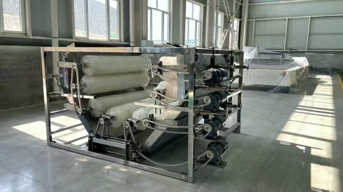 glove former cleaning machine
